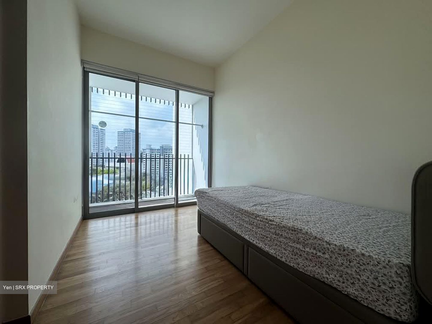 Coralis (D15), Condominium #586719811